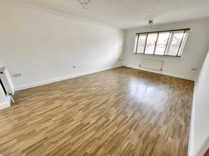 Lounge- click for photo gallery